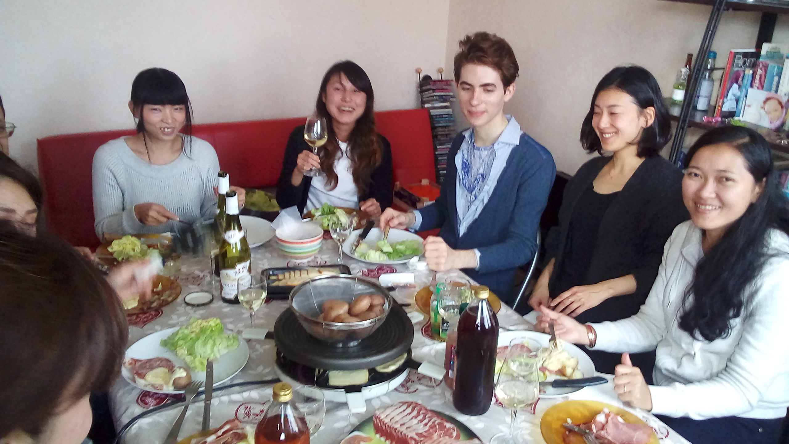 Read more about the article Raclette, a seasonal specialty for CILFA students!
