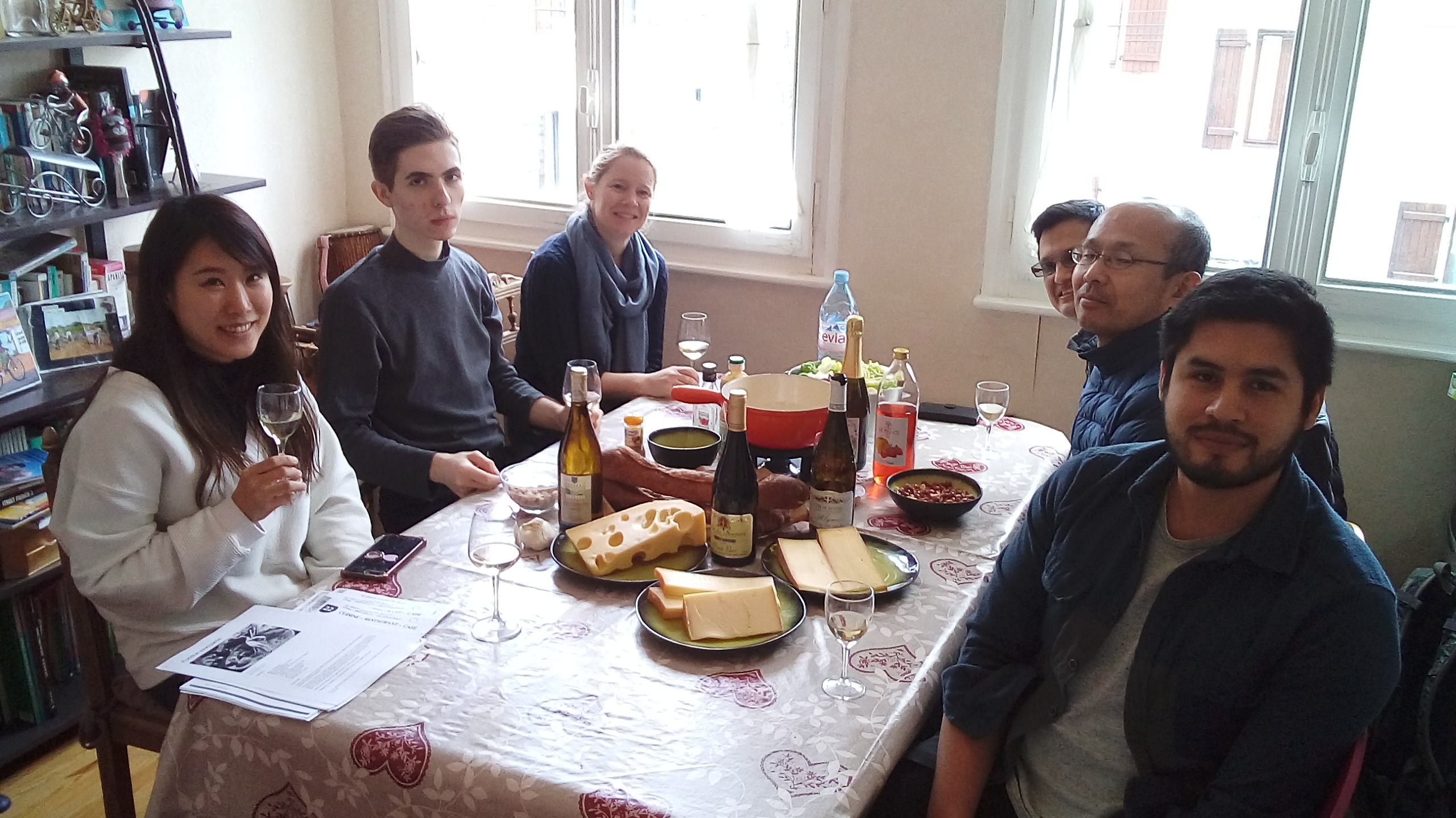 Read more about the article Fin de la sesión: fondue saboyana para los estudiantes del CILFA