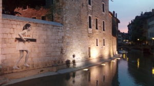Read more about the article Annecy: picnic saboyano, visita a la ciudad y paseo en barco para los alumnos del CILFA