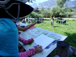 Ada dessine le lac de Ste Hélène